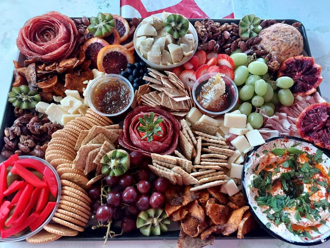 Large Charcuterie Box